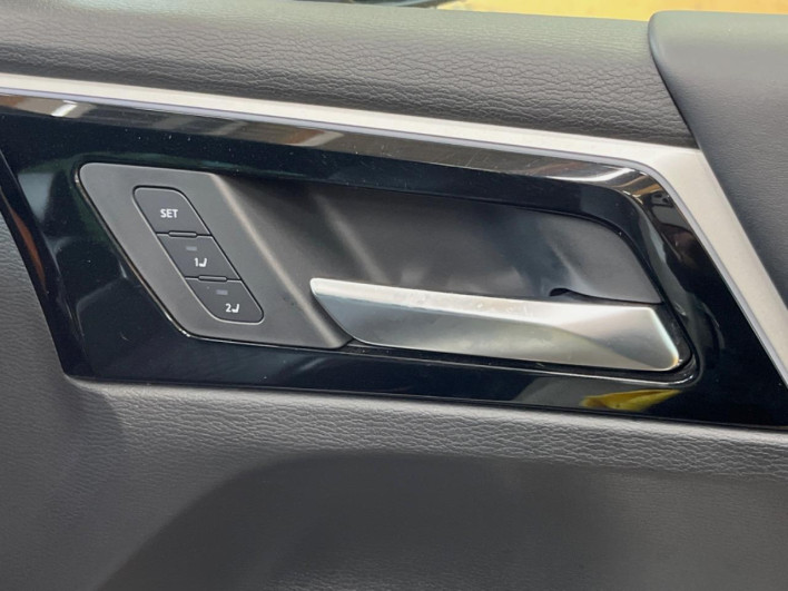 2022 Mitsubishi OUTLANDER PHEV 5LA-GN0W (UW-6a28d53c00fba)[18]