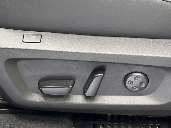 2022 Mitsubishi OUTLANDER PHEV 5LA-GN0W (UW-6a28d53c00fba)[12]