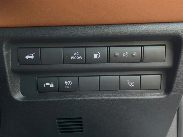 2022 Mitsubishi OUTLANDER PHEV 5LA-GN0W (UW-6a28d53c00fba)[25]