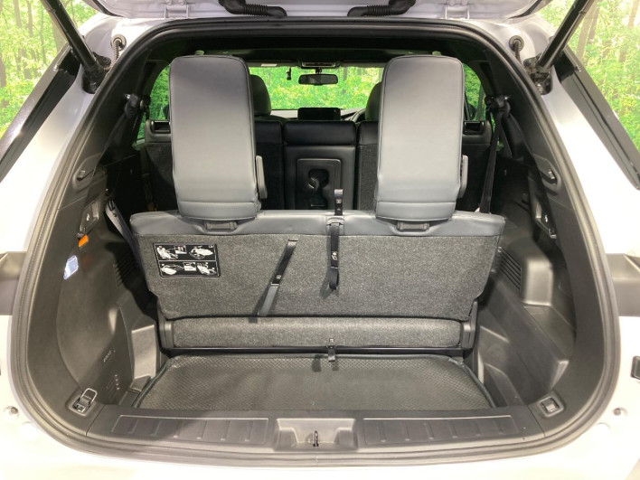 2022 Mitsubishi OUTLANDER PHEV 5LA-GN0W (UW-6a28d53cad458)[17]