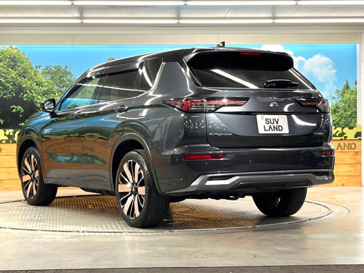2024 Mitsubishi OUTLANDER PHEV 5LA-GN0W (UW-6a28d53da9a95)[17]