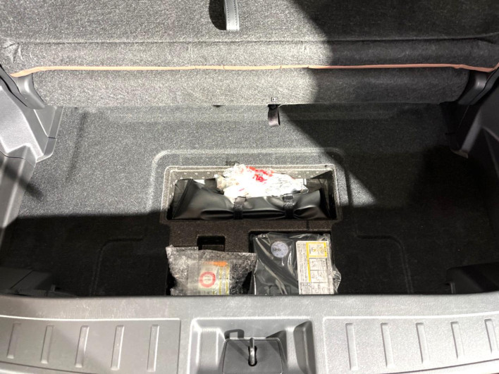 2024 Mitsubishi OUTLANDER PHEV 5LA-GN0W (UW-6a28d53da9a95)[5]