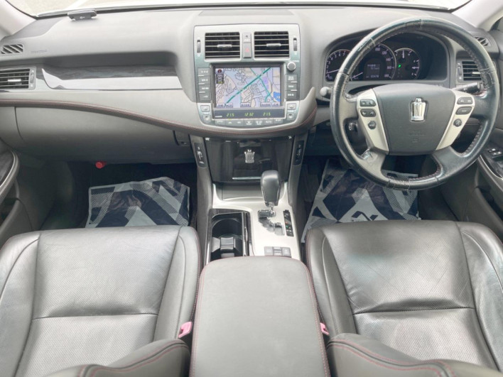2011 Toyota Crown DBA-GRS200 (UW-6a28d54322aab)[25]