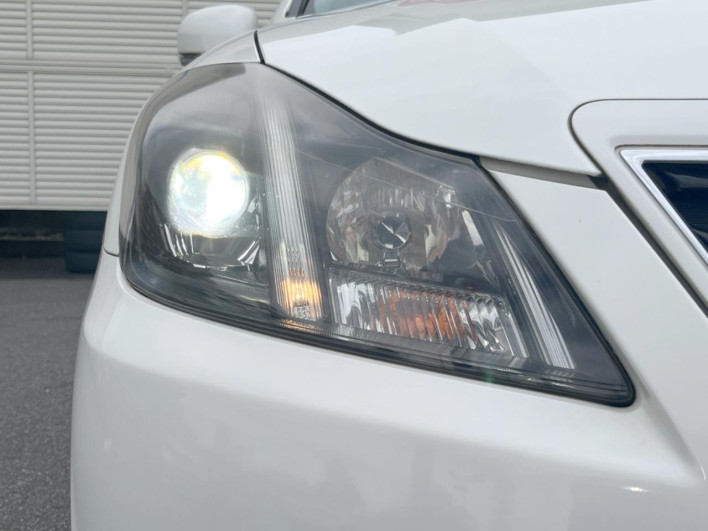 2011 Toyota Crown DBA-GRS200 (UW-6a28d54322aab)[8]