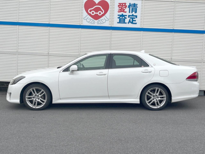 2011 Toyota Crown DBA-GRS200 (UW-6a28d54322aab)[24]