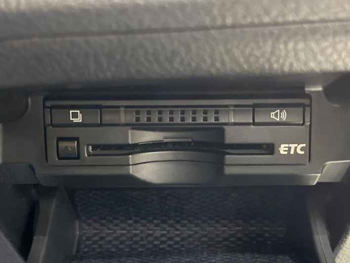 2012 Toyota Mark X DBA-GRX130 (UW-6a28d543803d5)[18]