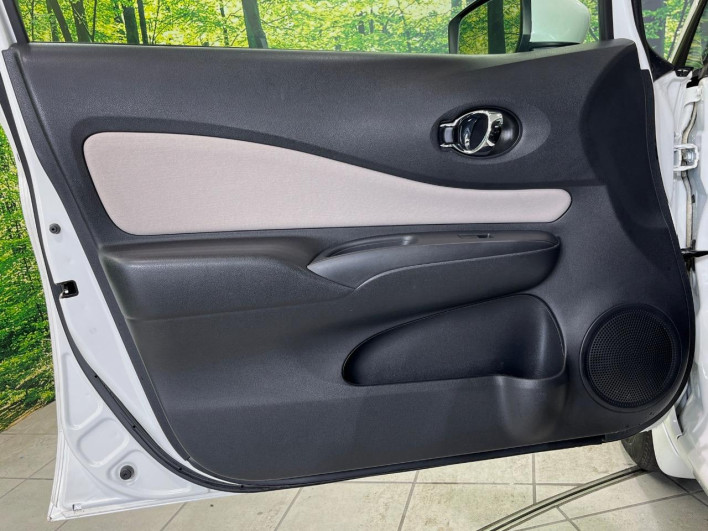 2018 Nissan Note DAA-HE12 (UW-6a28d552d04ab)[12]