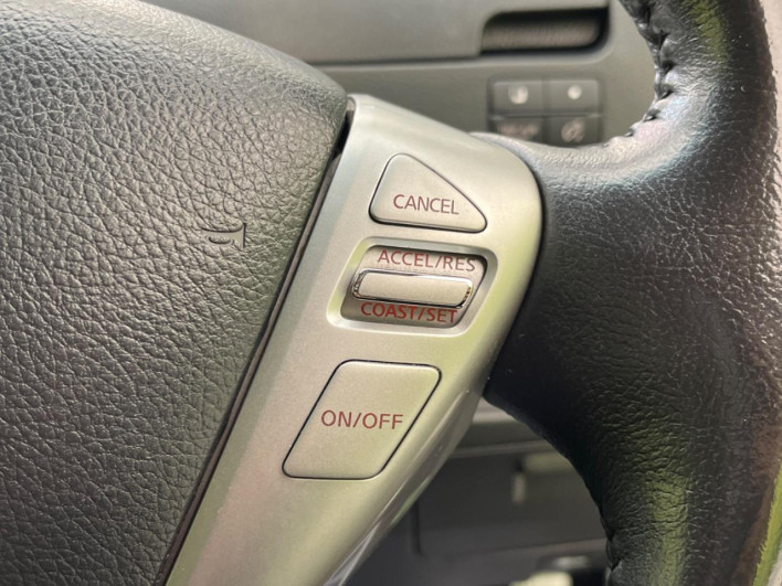 2014 Nissan Serena DAA-HFC26 (UW-6a28d55a5eba6)[11]
