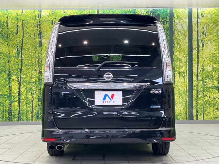 2014 Nissan Serena DAA-HFC26 (UW-6a28d55a5eba6)[24]