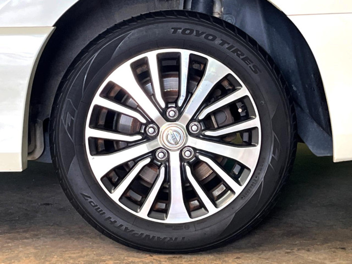 2014 Nissan Serena DAA-HFC26 (UW-6a28d55aa4ac0)[7]
