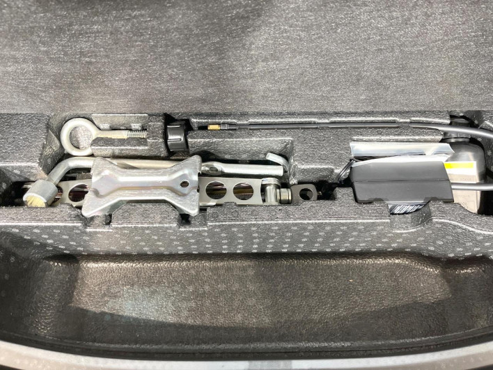 2016 Honda N-BOX DBA-JF1 (UW-6a28d56e3b843)[4]