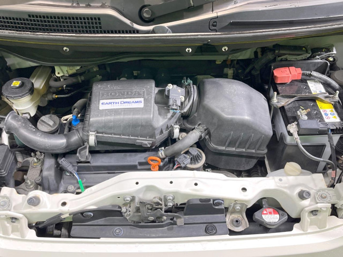 2016 Honda N-BOX DBA-JF1 (UW-6a28d56e3b843)[0]