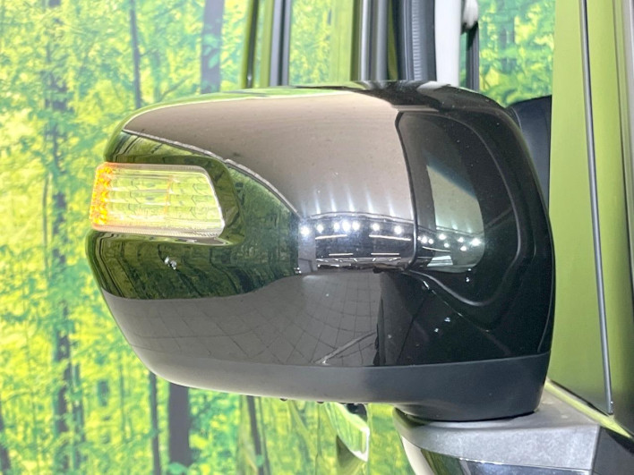 2015 Honda N-BOX CUSTOM DBA-JF1 (UW-6a28d5701bba7)[27]