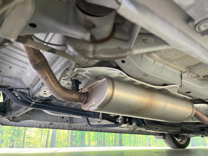 2015 Honda N-BOX CUSTOM DBA-JF1 (UW-6a28d5701bba7)[13]
