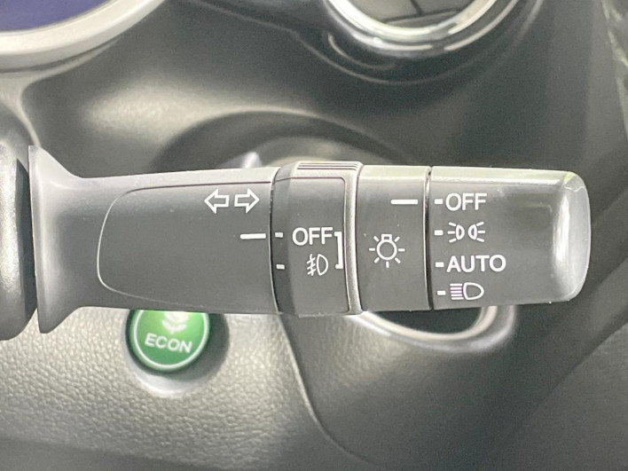 2012 Honda N-BOX CUSTOM DBA-JF2 (UW-6a28d57363078)[29]