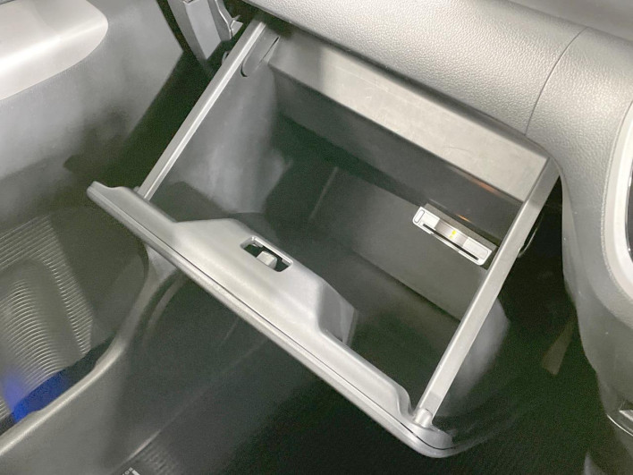 2012 Honda N-BOX CUSTOM DBA-JF2 (UW-6a28d57363078)[24]