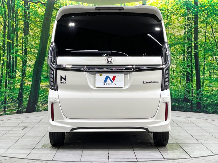 2017 Honda N-BOX CUSTOM DBA-JF3 (UW-6a28d574098ae)[10]