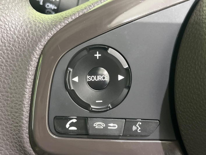 2019 Honda N-BOX DBA-JF3 (UW-6a28d5776329b)[24]