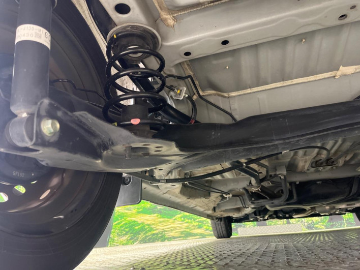 2019 Honda N-BOX DBA-JF3 (UW-6a28d5776329b)[7]