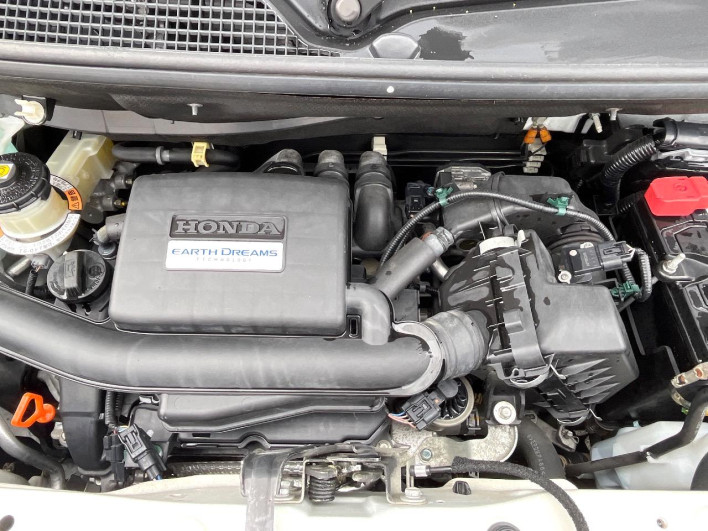 2019 Honda N-BOX DBA-JF3 (UW-6a28d57805772)[11]
