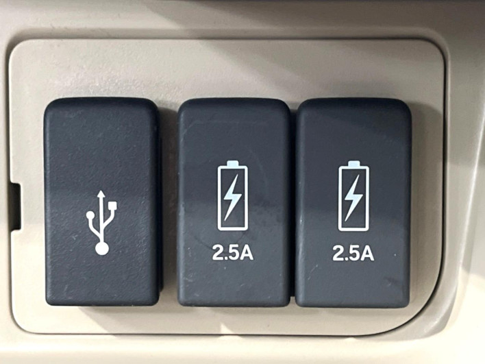 2019 Honda N-BOX DBA-JF3 (UW-6a28d5797fbea)[27]