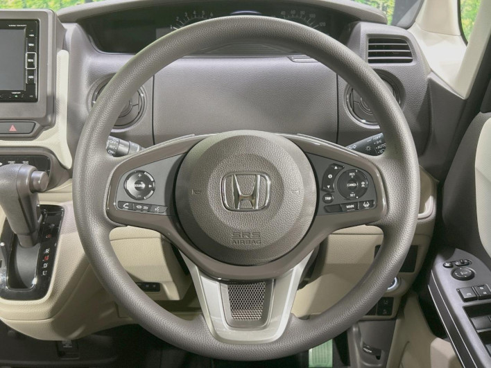 2019 Honda N-BOX DBA-JF3 (UW-6a28d579a7866)[24]