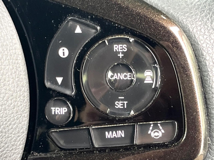 2019 Honda N-BOX CUSTOM DBA-JF3 (UW-6a28d579b7bdc)[22]