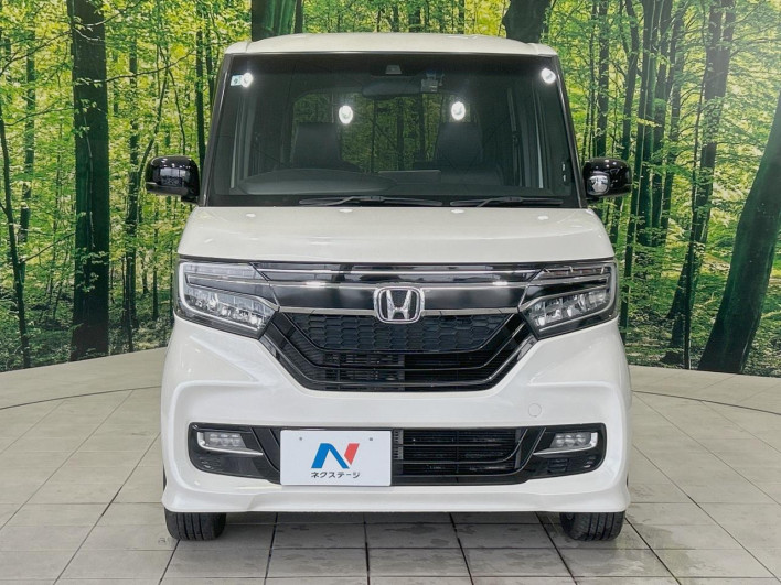 2017 Honda N-BOX CUSTOM DBA-JF3 (UW-6a28d57c828e0)[22]