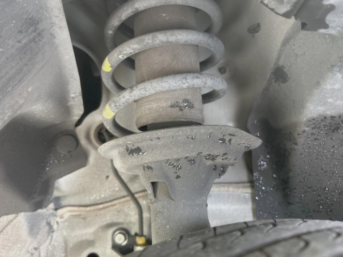 2017 Honda N-BOX CUSTOM DBA-JF3 (UW-6a28d57c828e0)[27]