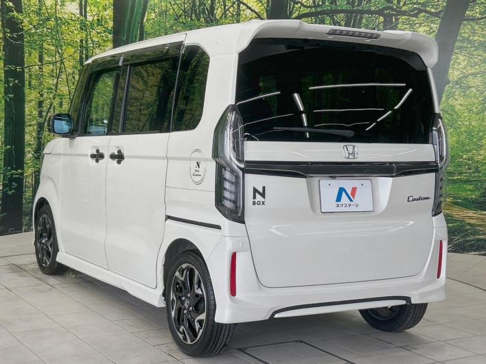 2017 Honda N-BOX CUSTOM DBA-JF3 (UW-6a28d57c828e0)[9]
