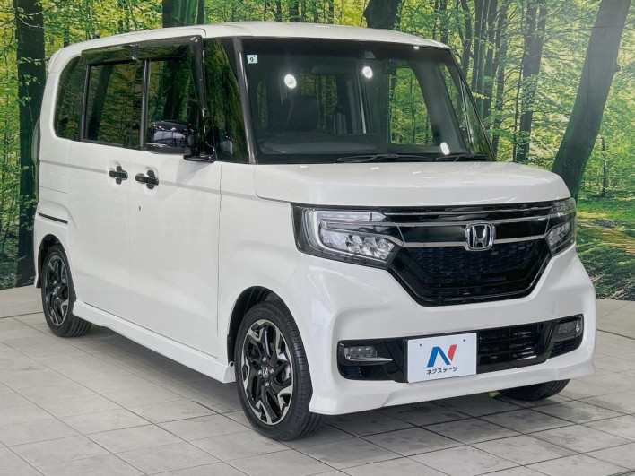 2017 Honda N-BOX CUSTOM DBA-JF3 (UW-6a28d57c828e0)[21]