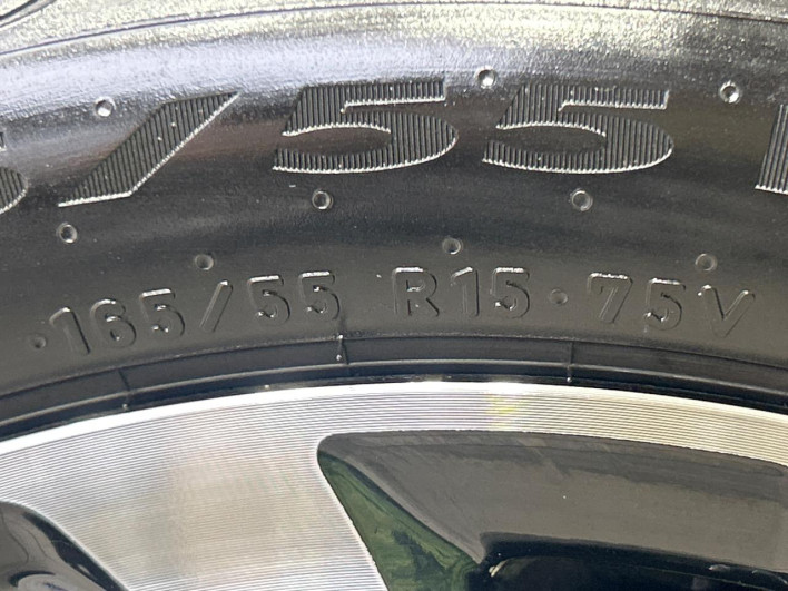 2019 Honda N-BOX CUSTOM DBA-JF3 (UW-6a28d57da0345)[8]
