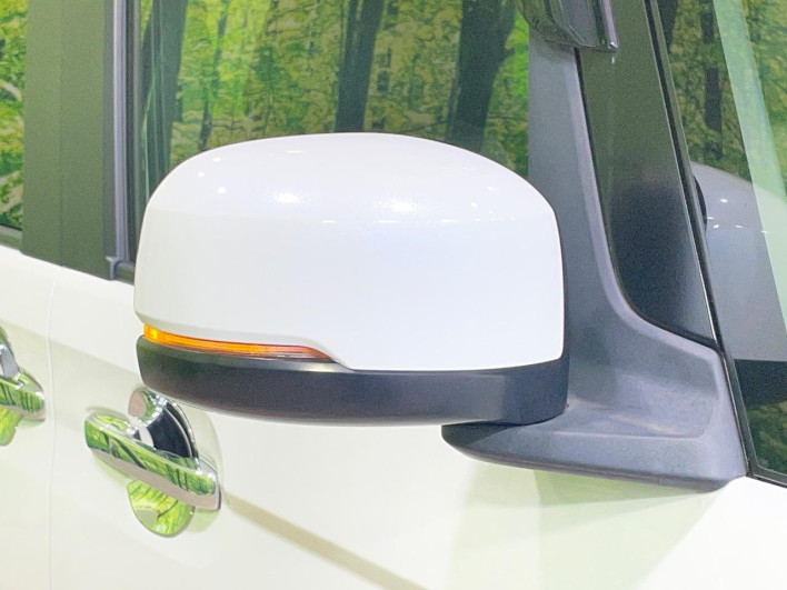 2021 Honda N-BOX CUSTOM 6BA-JF3 (UW-6a28d57e59fcf)[22]