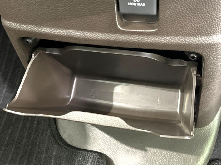 2023 Honda N-BOX 6BA-JF4 (UW-6a28d5876c7c5)[16]