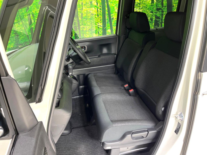 2024 Honda N-BOX CUSTOM 6BA-JF5 (UW-6a28d58c3c248)[24]