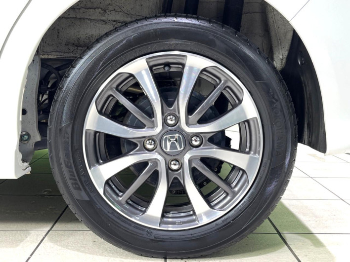 2024 Honda N-BOX CUSTOM 6BA-JF5 (UW-6a28d58c3c248)[11]