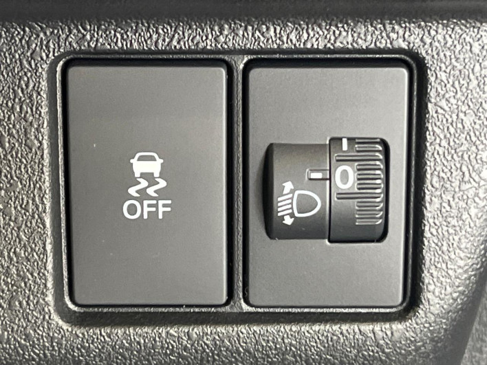2024 Honda N-BOX CUSTOM 6BA-JF5 (UW-6a28d5902d57e)[27]