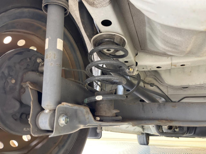 2018 Honda N-WGN DBA-JH1 (UW-6a28d59cdf69f)[22]