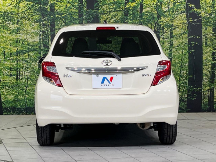 2015 Toyota Vitz DBA-KSP130 (UW-6a28d5b28a3de)[6]