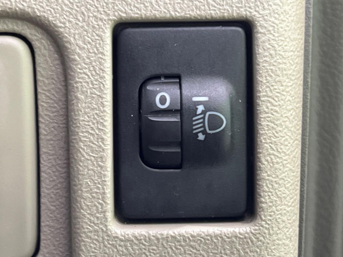 2011 Daihatsu Tanto DBA-L375S (UW-6a28d5b4e91d0)[16]