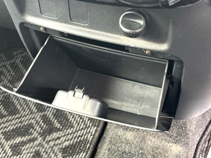 2012 Daihatsu Tanto DBA-L375S (UW-6a28d5b693610)[24]