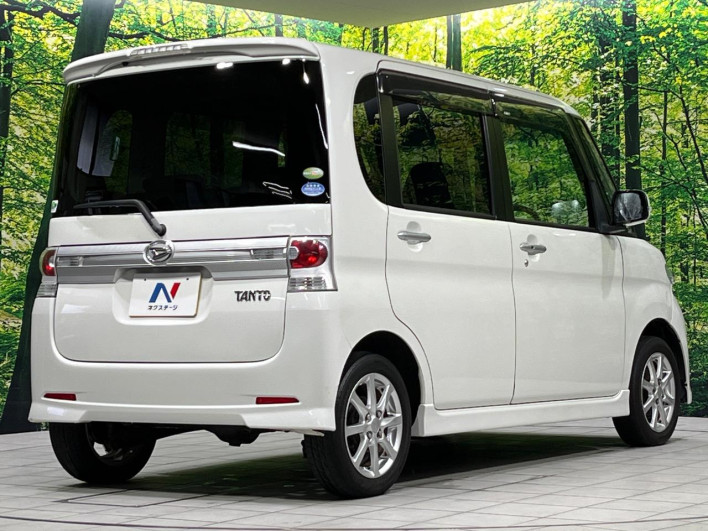 2011 Daihatsu Tanto DBA-L385S (UW-6a28d5b6cb025)[15]