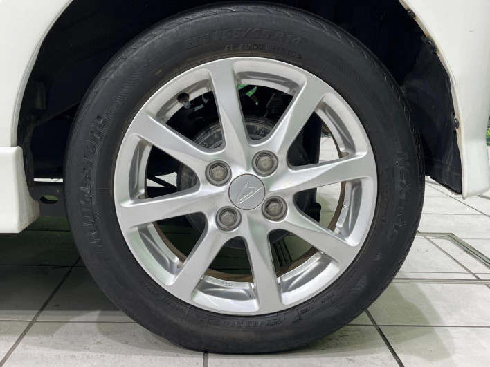 2011 Daihatsu Tanto DBA-L385S (UW-6a28d5b6cb025)[10]
