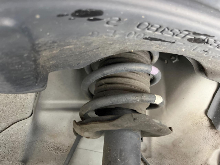 2014 Daihatsu Mira Cocoa DBA-L675S (UW-6a28d5b9a342c)[17]