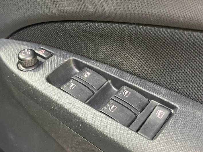 2013 Daihatsu Move DBA-LA100S (UW-6a28d5bac6c7f)[11]