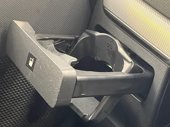 2013 Daihatsu Move DBA-LA100S (UW-6a28d5bac6c7f)[23]