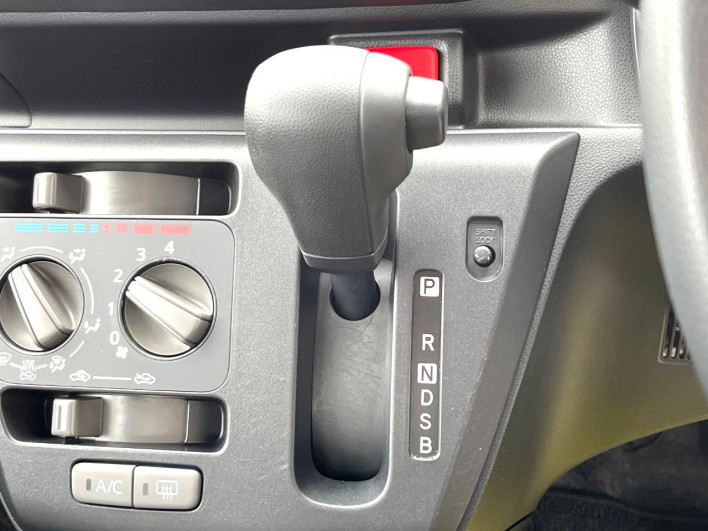 2020 Daihatsu Mirai Ease 5BA-LA350S (UW-6a28d5c3bea38)[9]