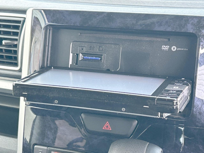 2017 Daihatsu Tanto DBA-LA600S (UW-6a28d5cbb47f6)[21]