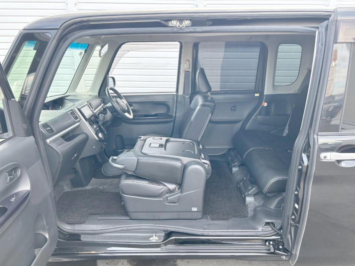 2017 Daihatsu Tanto DBA-LA600S (UW-6a28d5cbb47f6)[26]