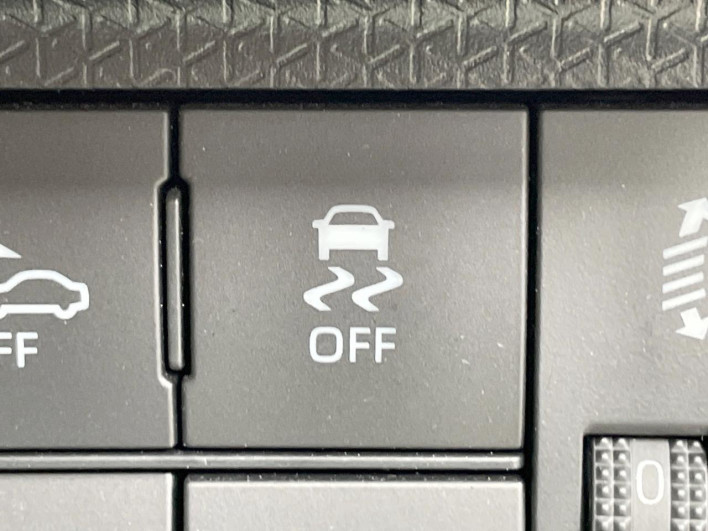 2019 Daihatsu Tanto 6BA-LA650S (UW-6a28d5ced4f80)[12]